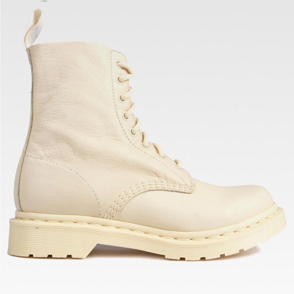 Dr Martens 1460 Pascal Boots